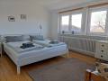 Waldvögelein_Schlafzimmer_Holzbett